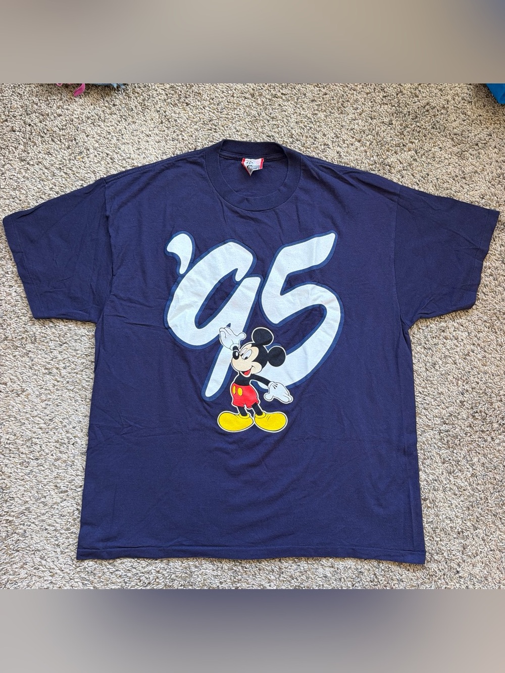 Vintage Disneyland ‘95 Navy shirt 9️⃣5️⃣ Size L/XL